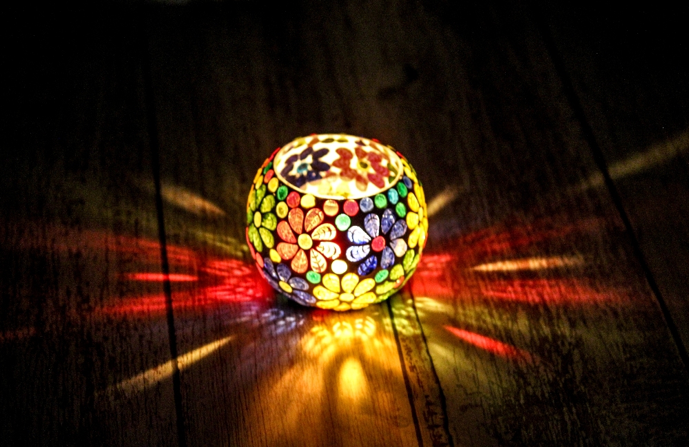 single with light floral web1